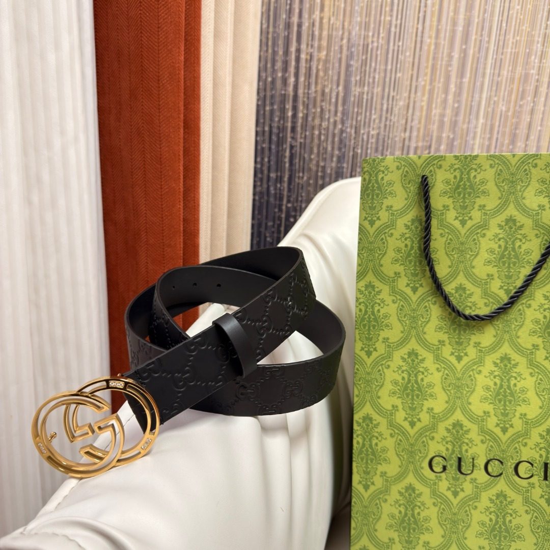 Gucci GG Embossed Black Leather Belt