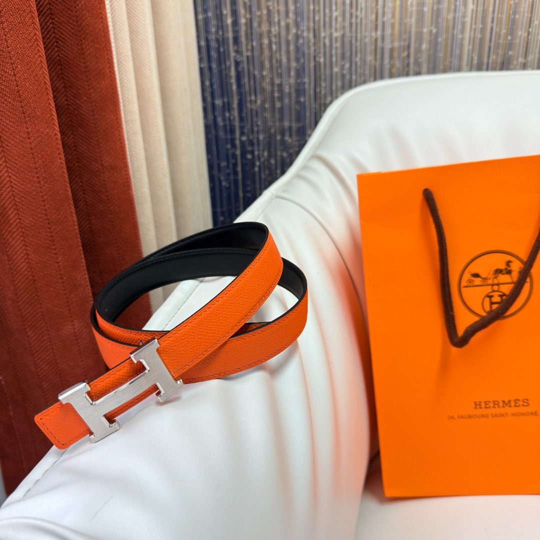 Hermès Reversible Leather H-Buckle Belt
