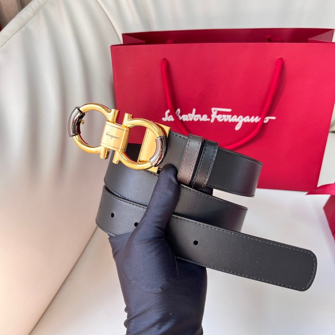 Salvatore Ferragamo Gancini Leather Belt