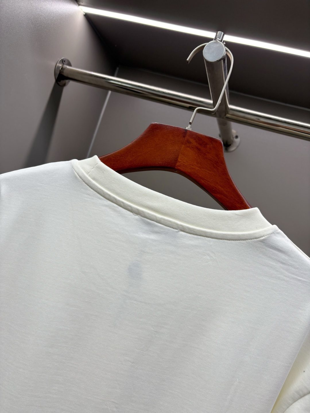 Burberry Men's Classic Crewneck T-Shirt
