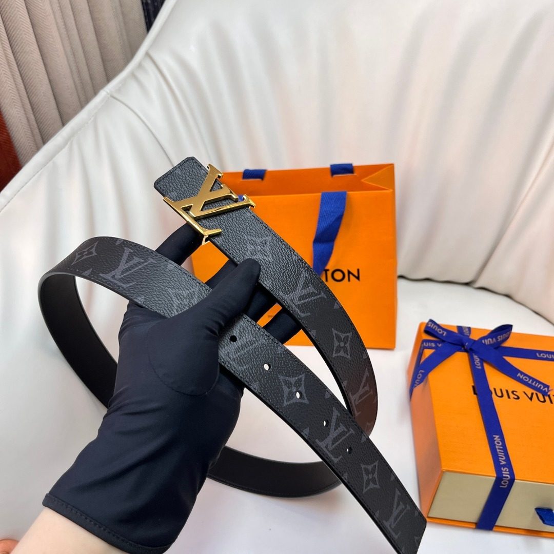 Louis Vuitton Monogram Canvas Leather Belt
