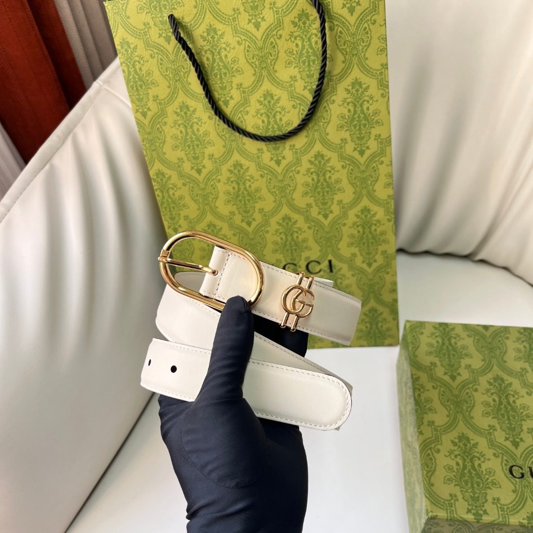 Gucci GG Marmont White Leather Belt