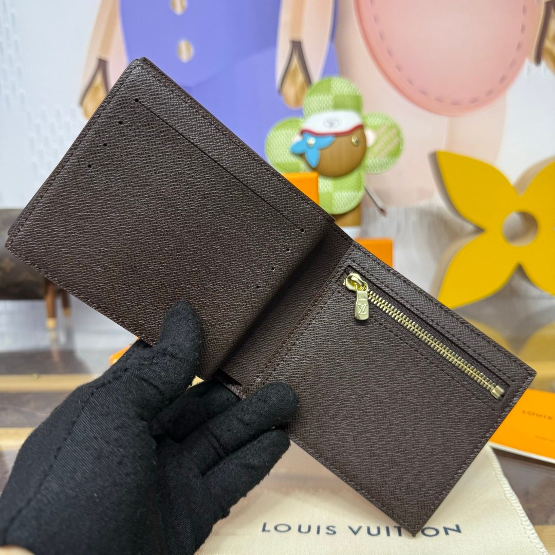 Louis Vuitton Damier Ebene Wallet