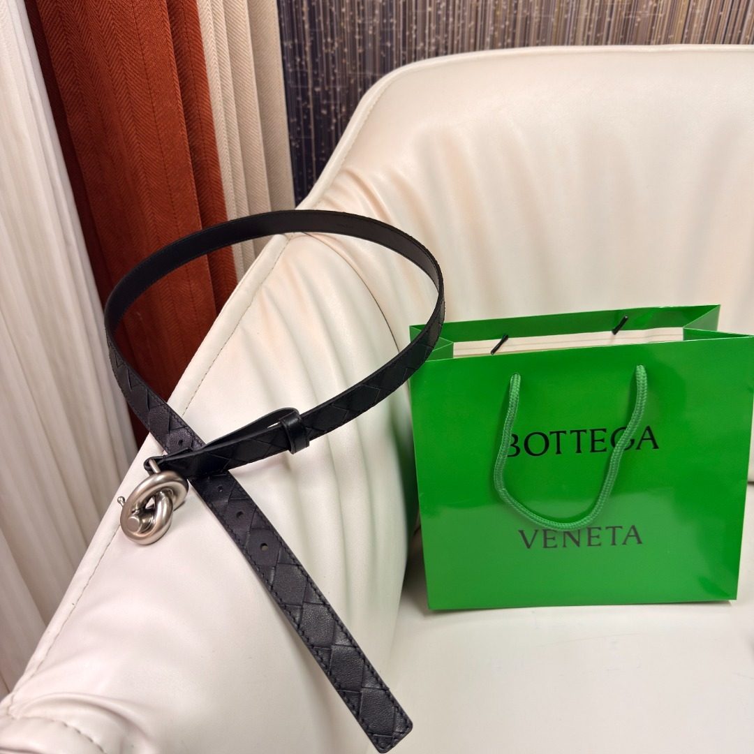 Bottega Veneta Black Intrecciato Leather Belt