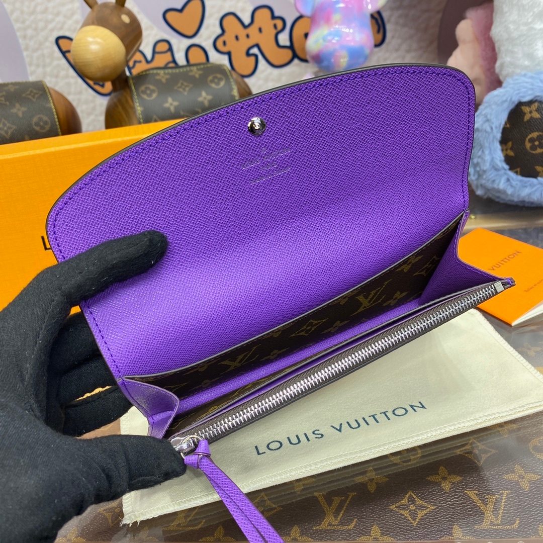 Louis Vuitton Epi Leather Zippy Wallet Purple