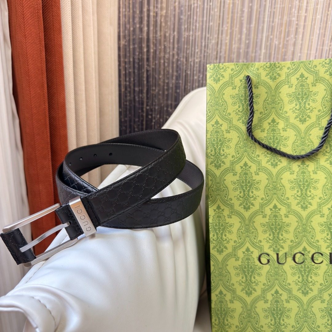 Gucci GG Embossed Leather Belt Black