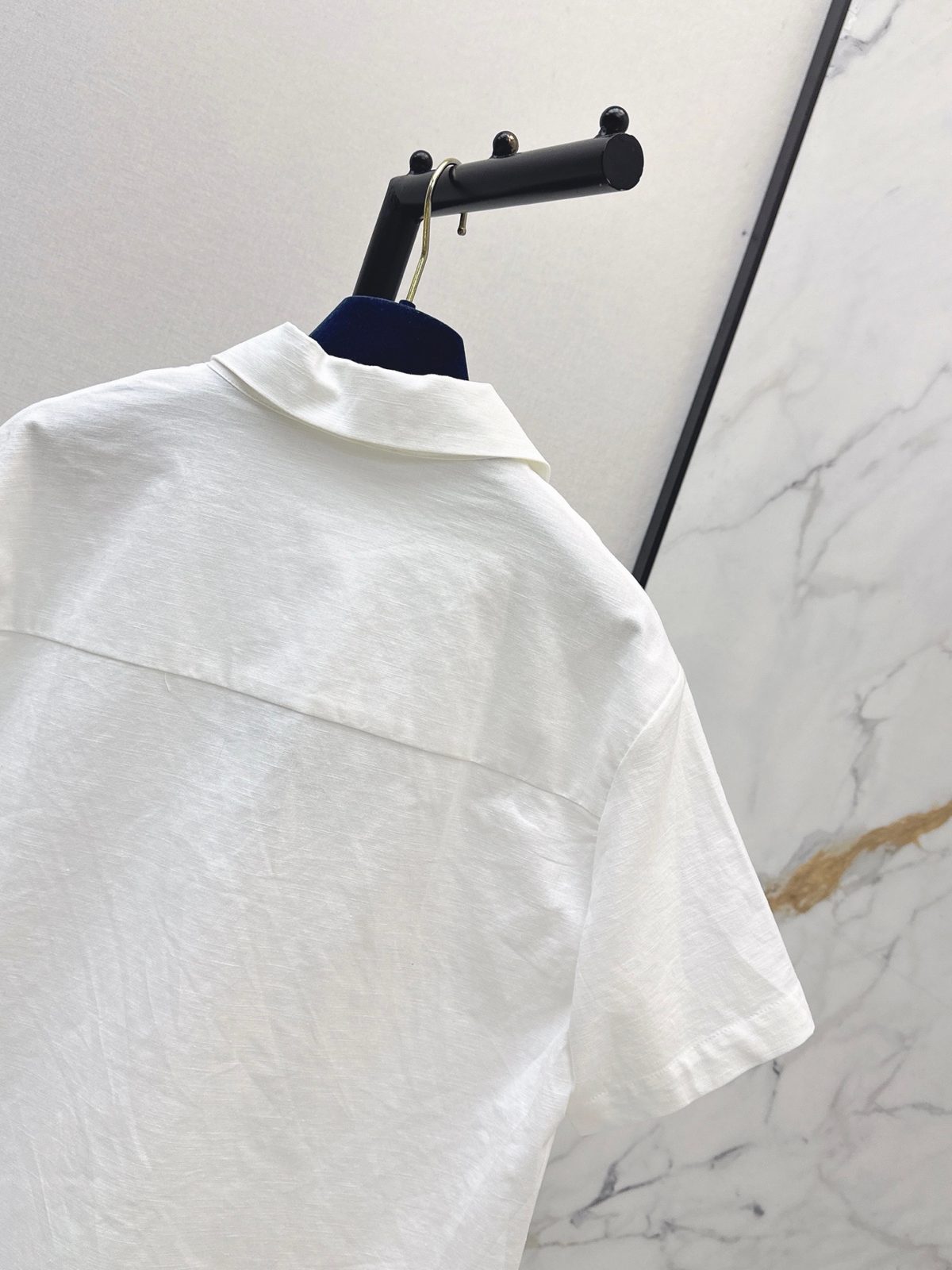 White Cotton Short Sleeve Collared Shirt
