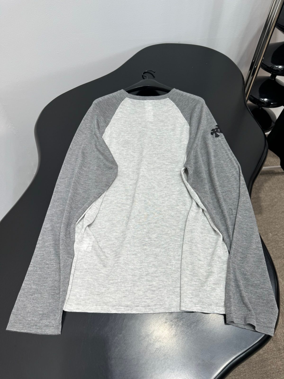 Croydon Raglan Crewneck Sweater