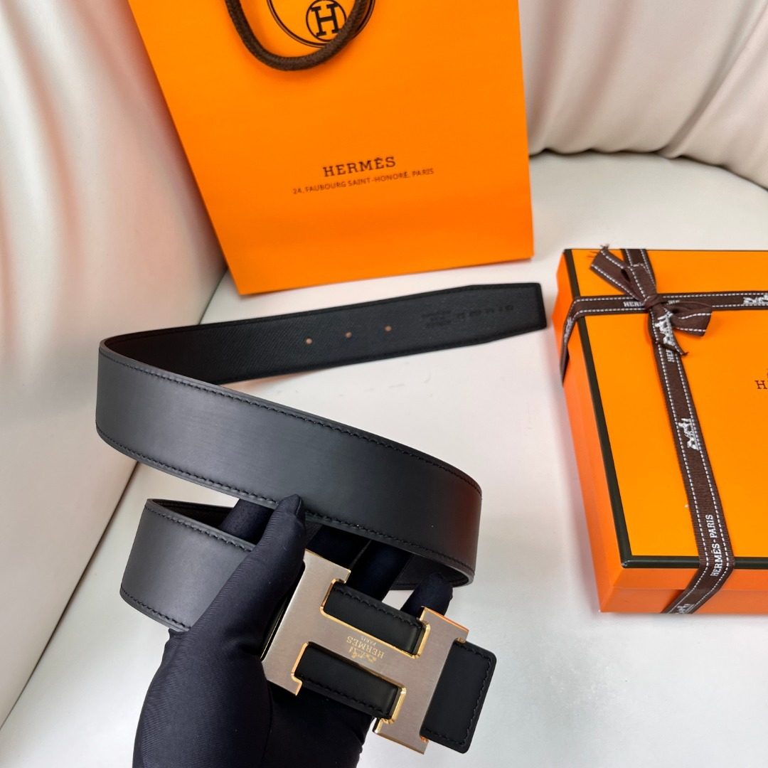 Hermès H Buckle Reversible Leather Belt