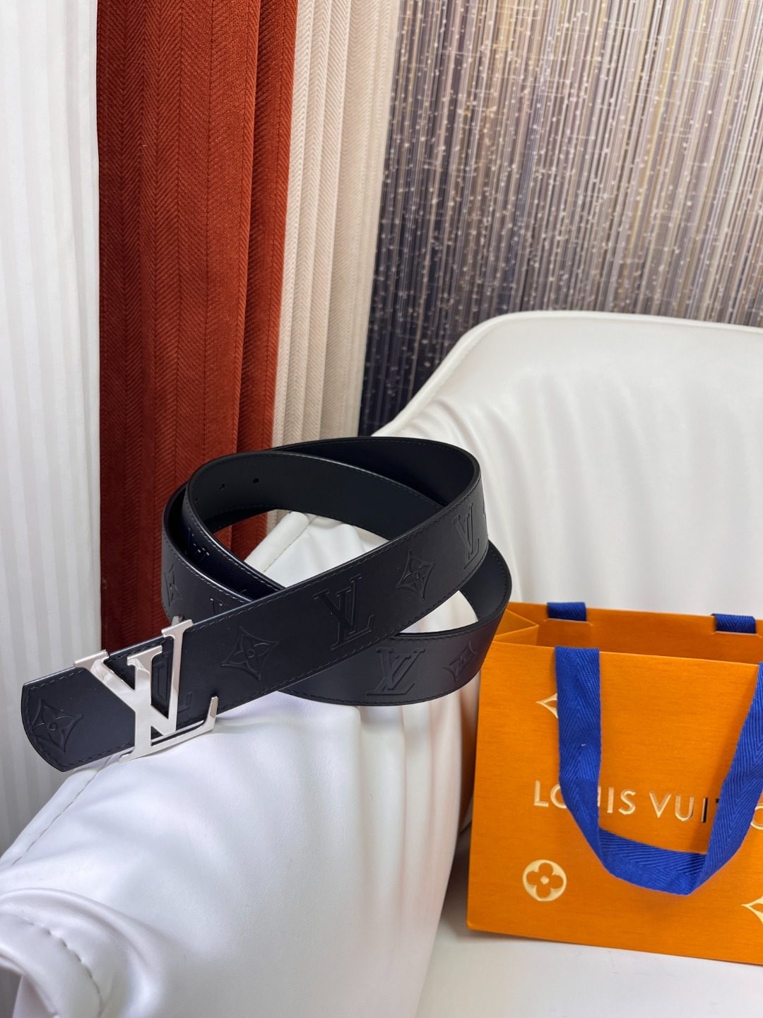 Louis Vuitton Monogram Leather Belt Black