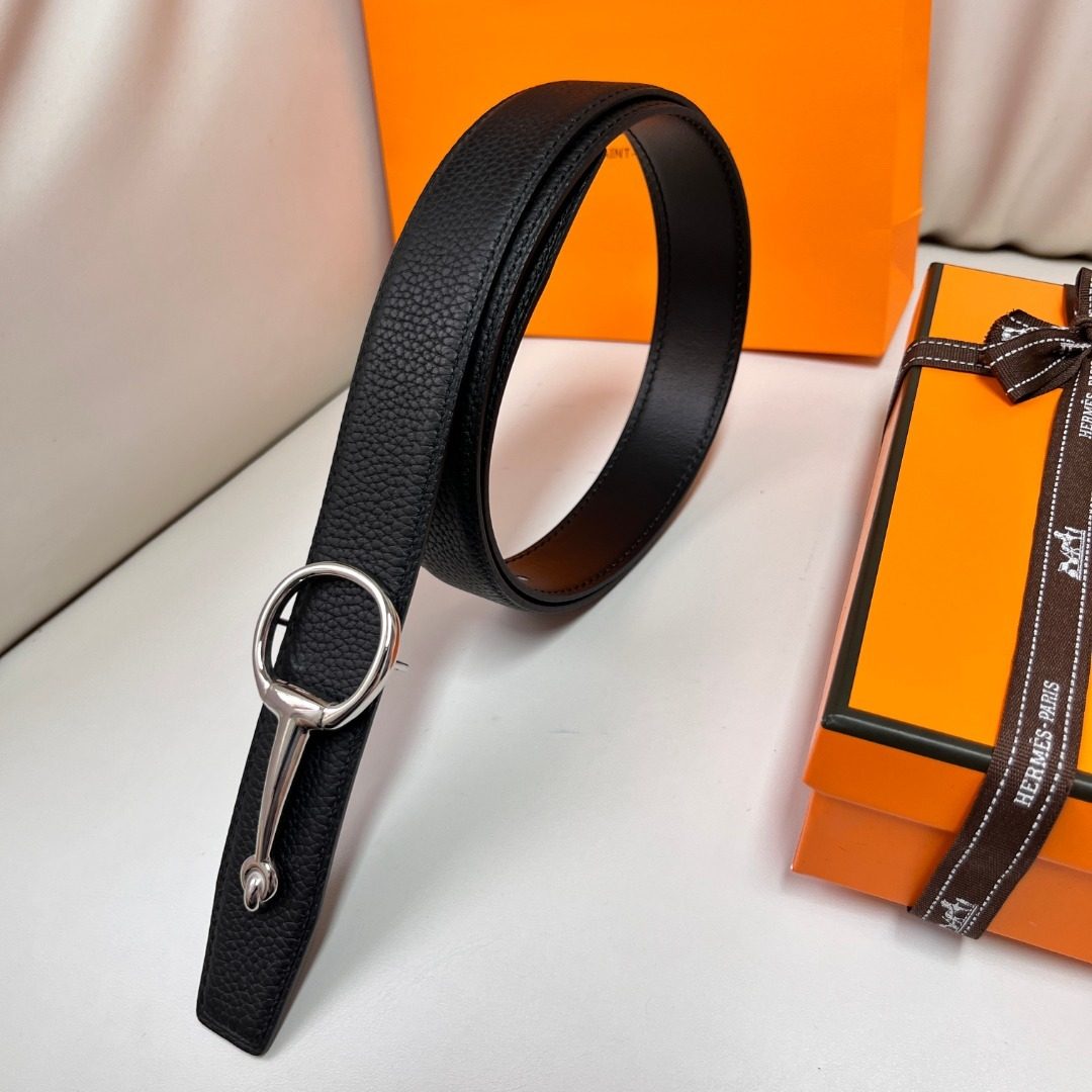 Hermès Reversible Leather Belt Black