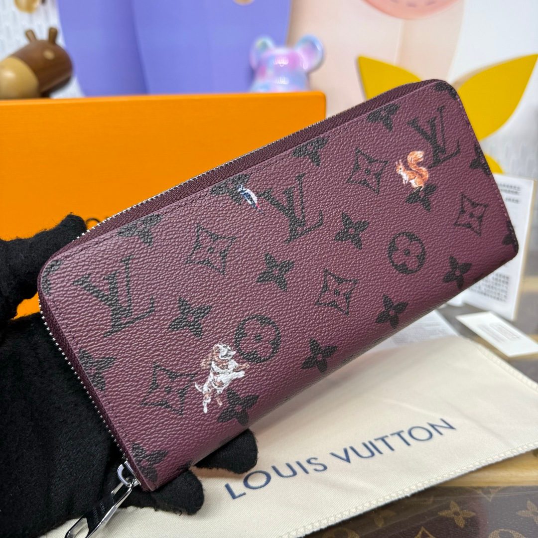 Louis Vuitton Monogram Canvas Zippy Wallet Burgundy