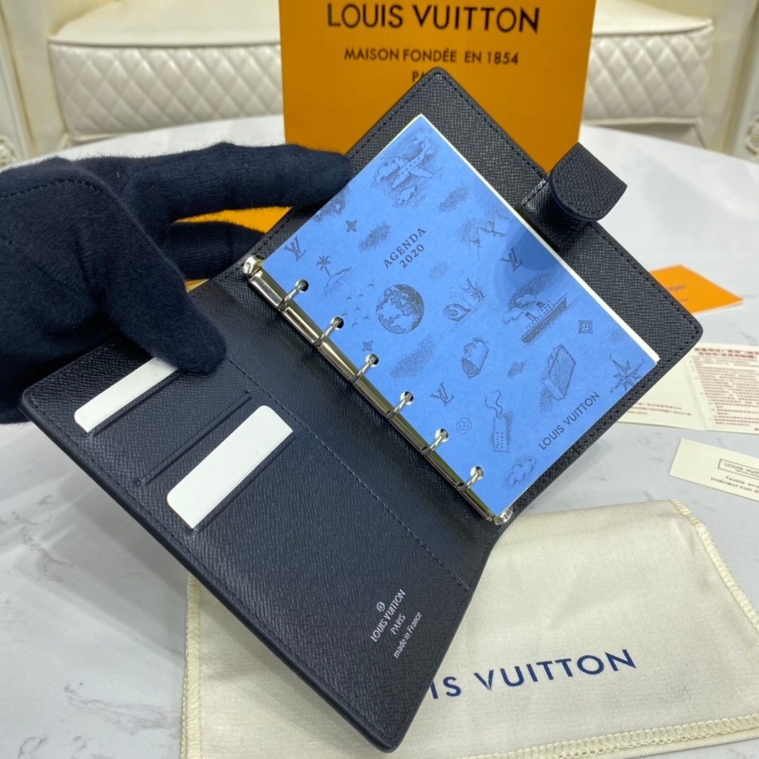 Louis Vuitton Monogram Agenda 2025 Planner
