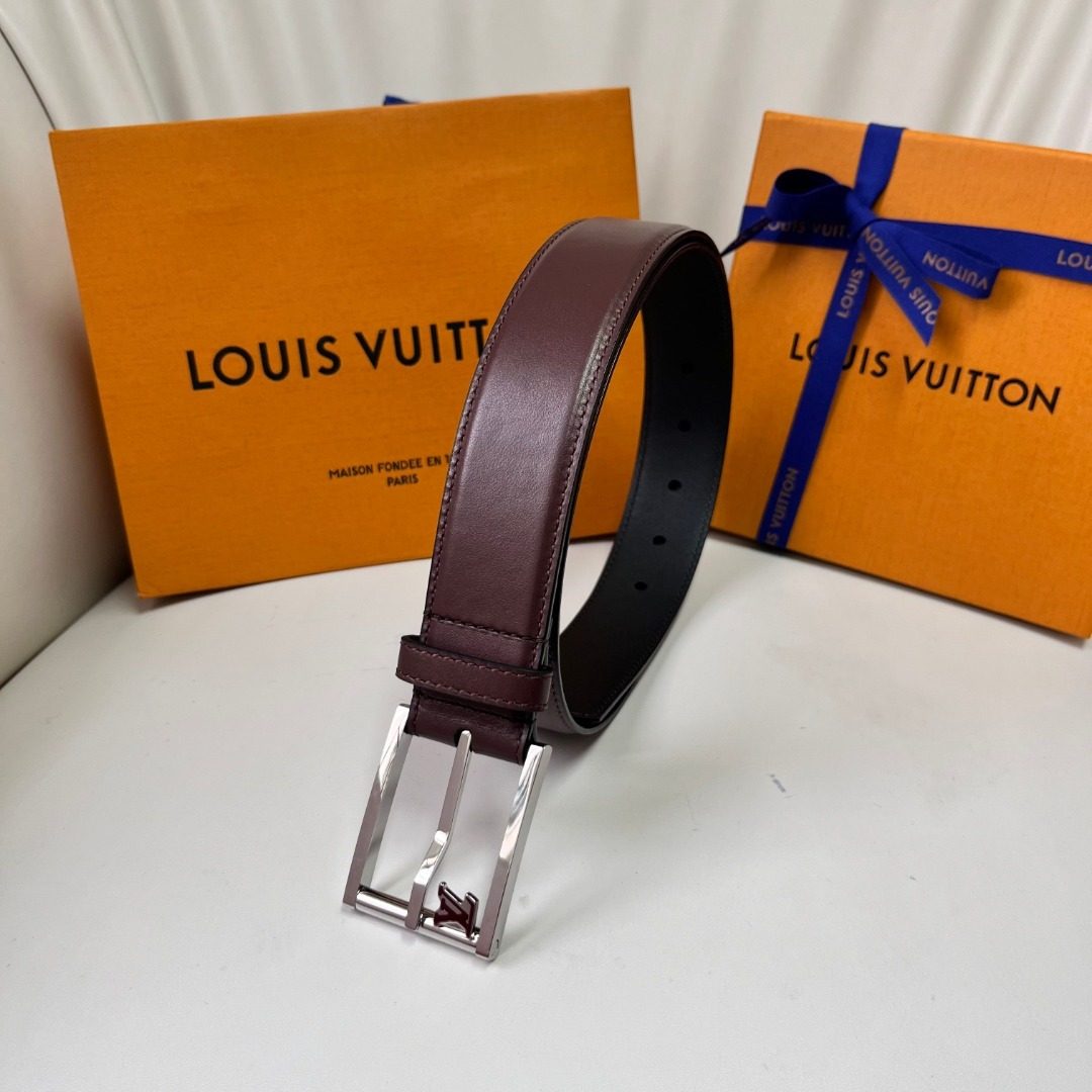 Louis Vuitton Reversible Leather Belt