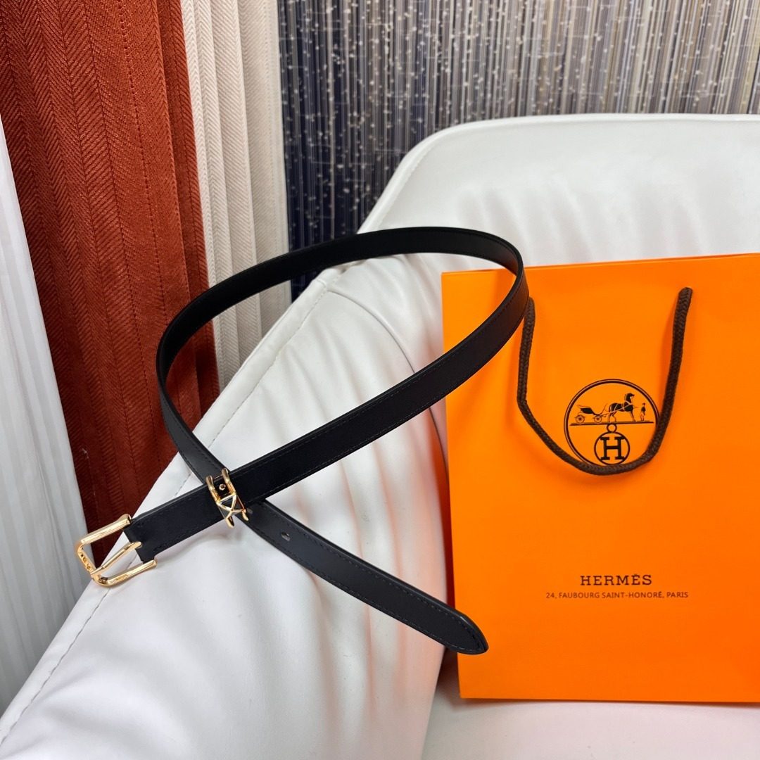 Hermès Black Leather Belt