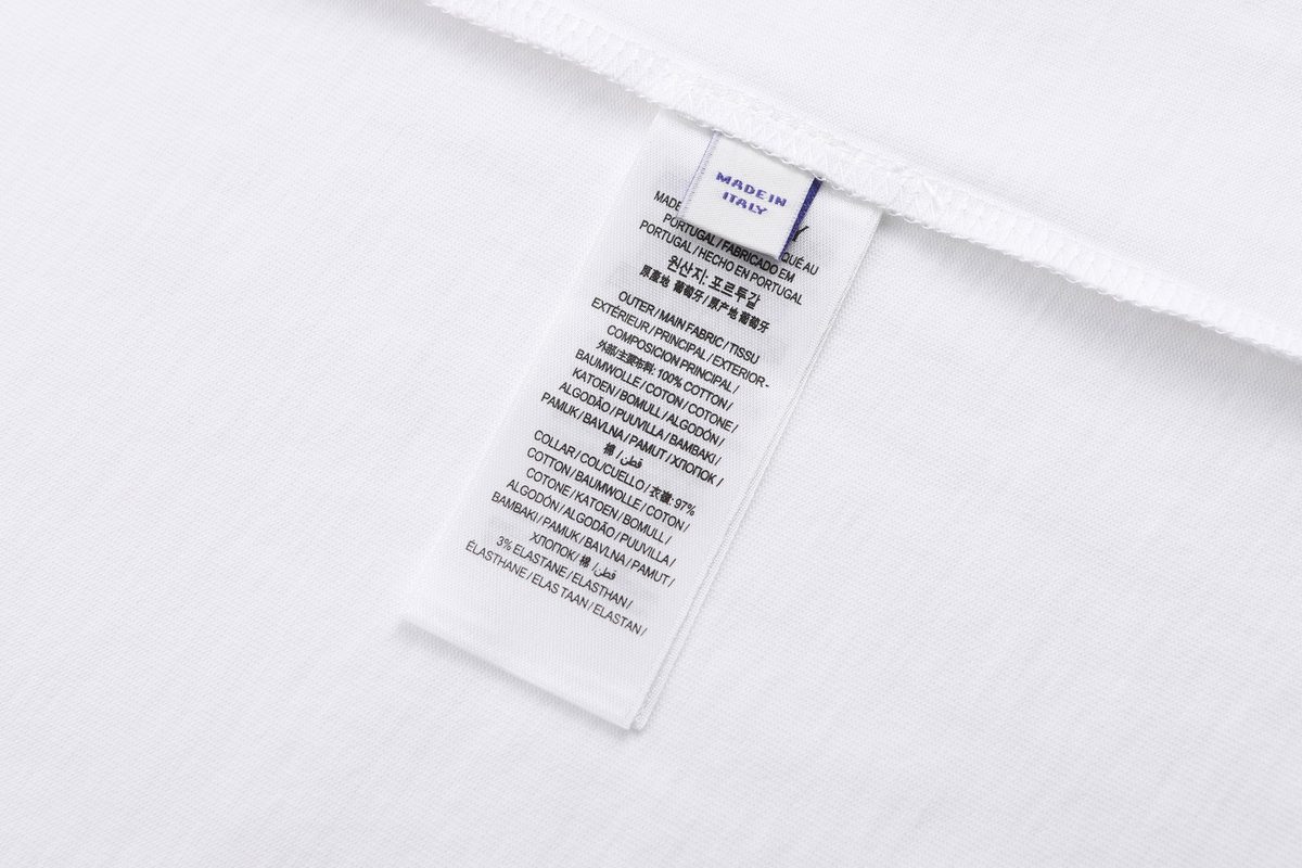 Burberry Metal Knight Emblem Cotton T-Shirt