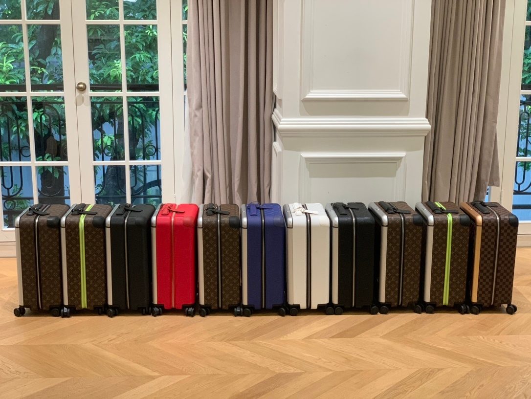 Louis Vuitton Monogram Horizon Carry-On Luggage