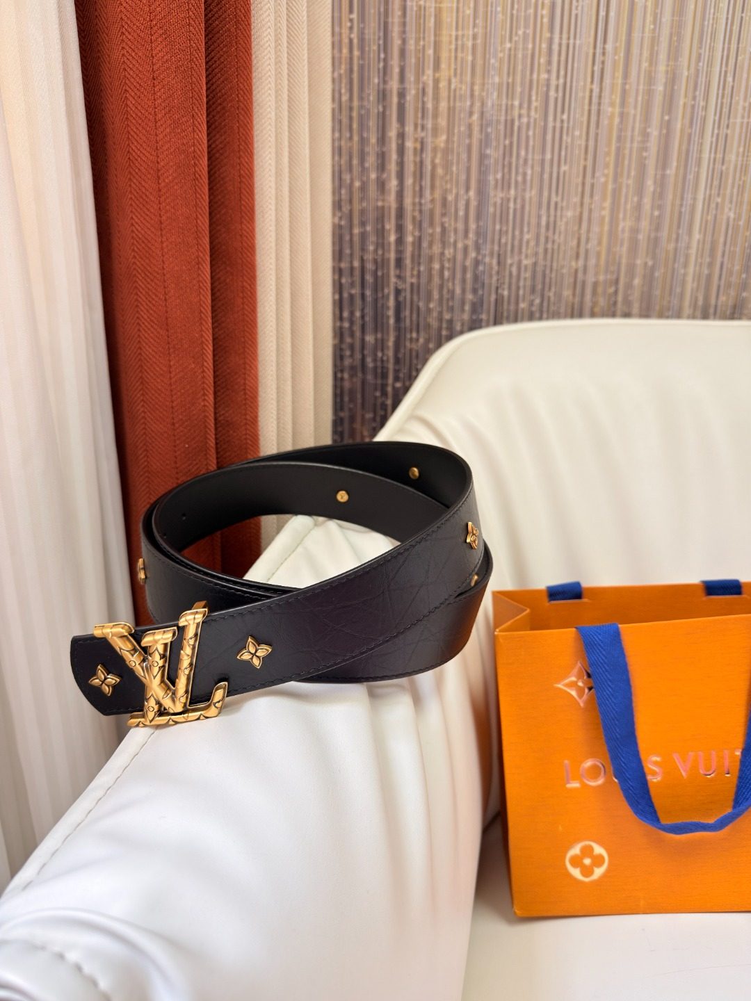 Louis Vuitton LV Initiales Black Leather Belt
