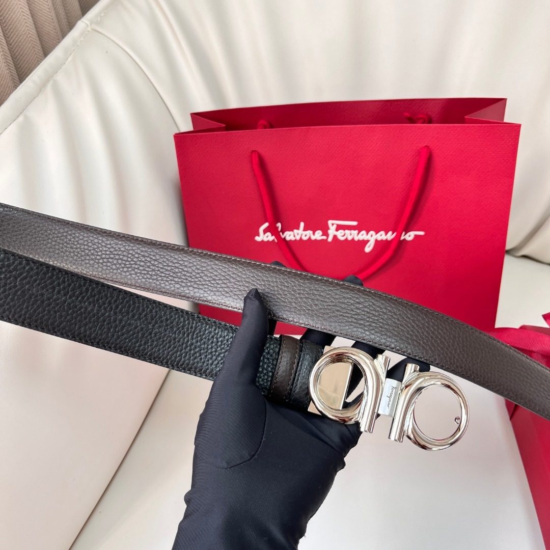 Salvatore Ferragamo Black Leather Belt
