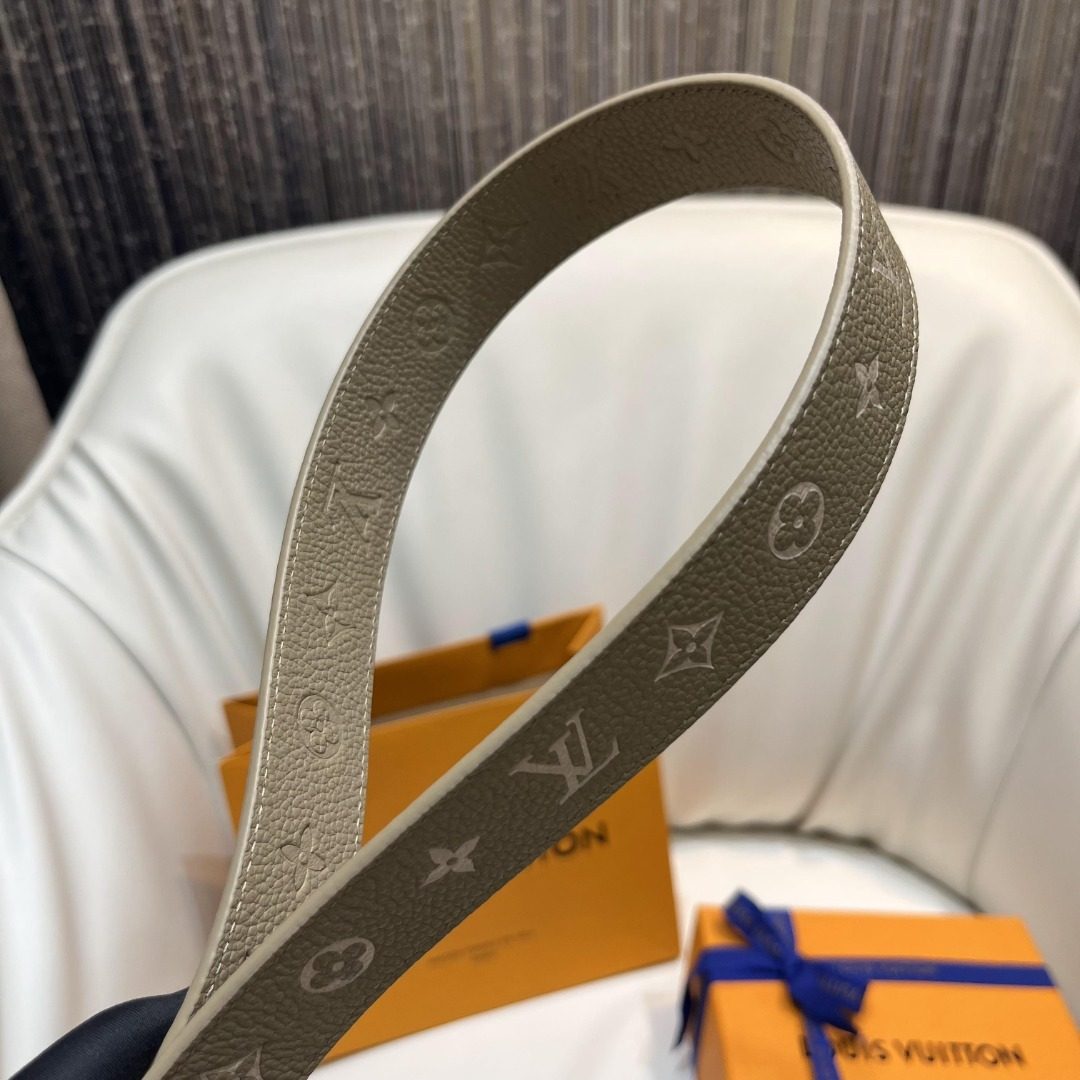 Louis Vuitton Monogram Leather Belt