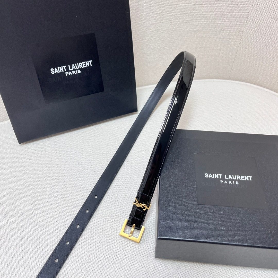 Saint Laurent Paris Patent Leather Belt