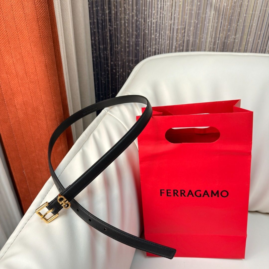 Ferragamo Black Leather Gancini Belt
