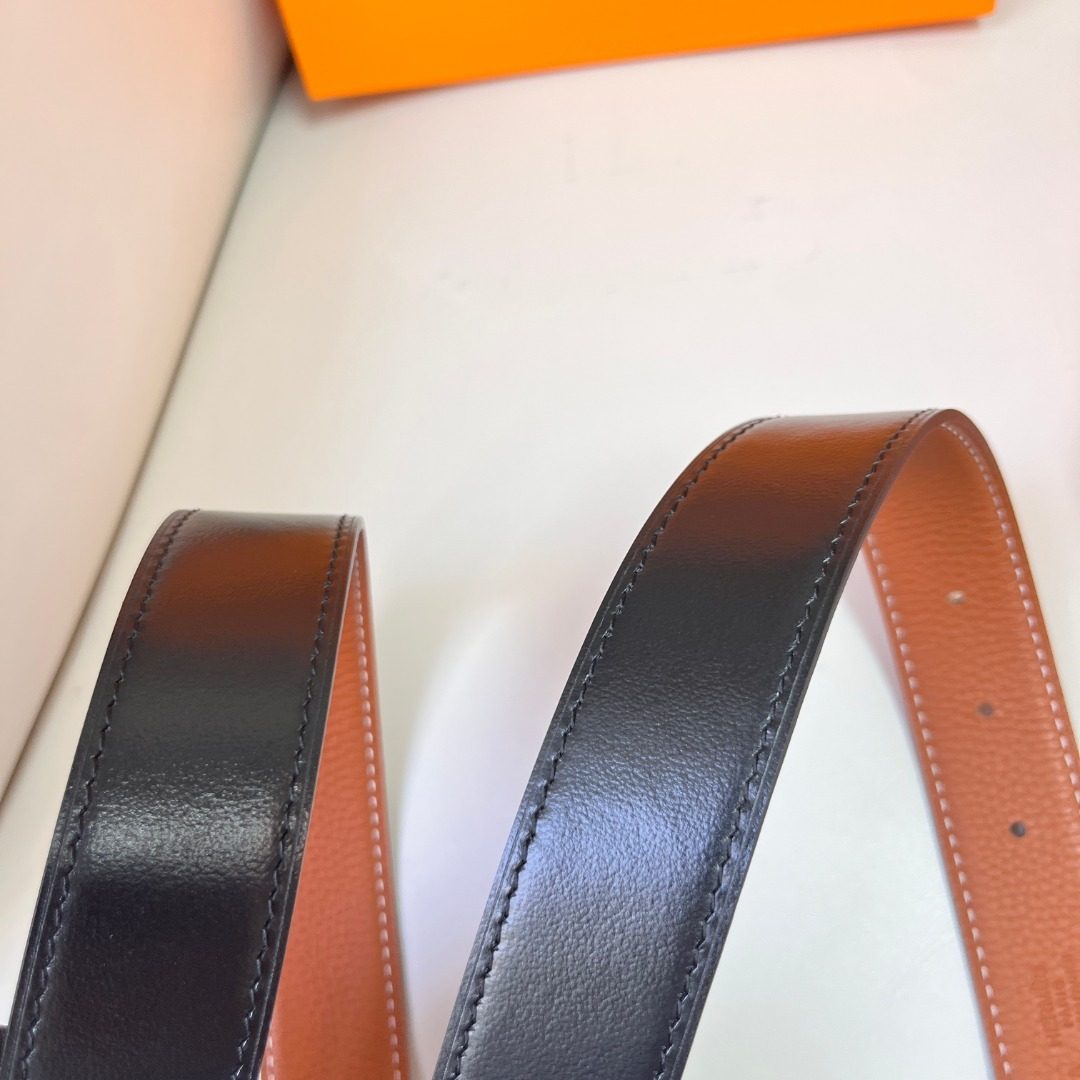 Hermès Leather Reversible Belt