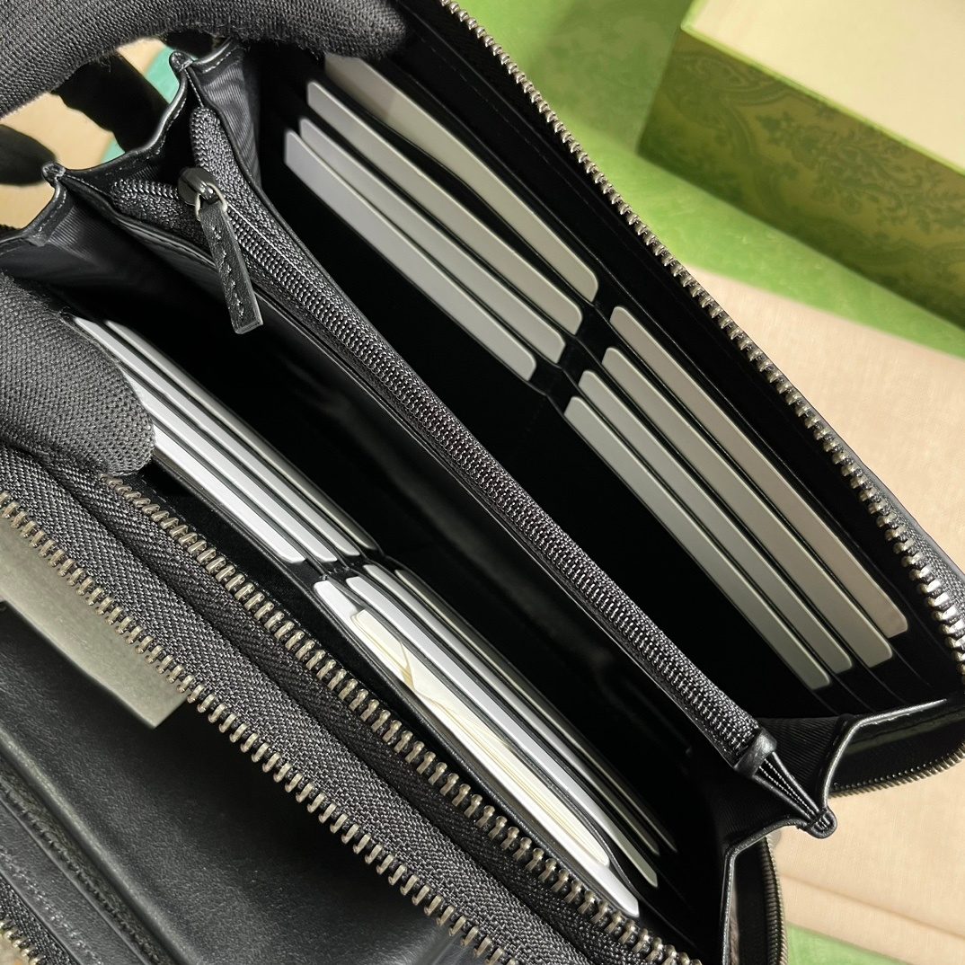 Gucci GG Marmont Leather Zip Wallet
