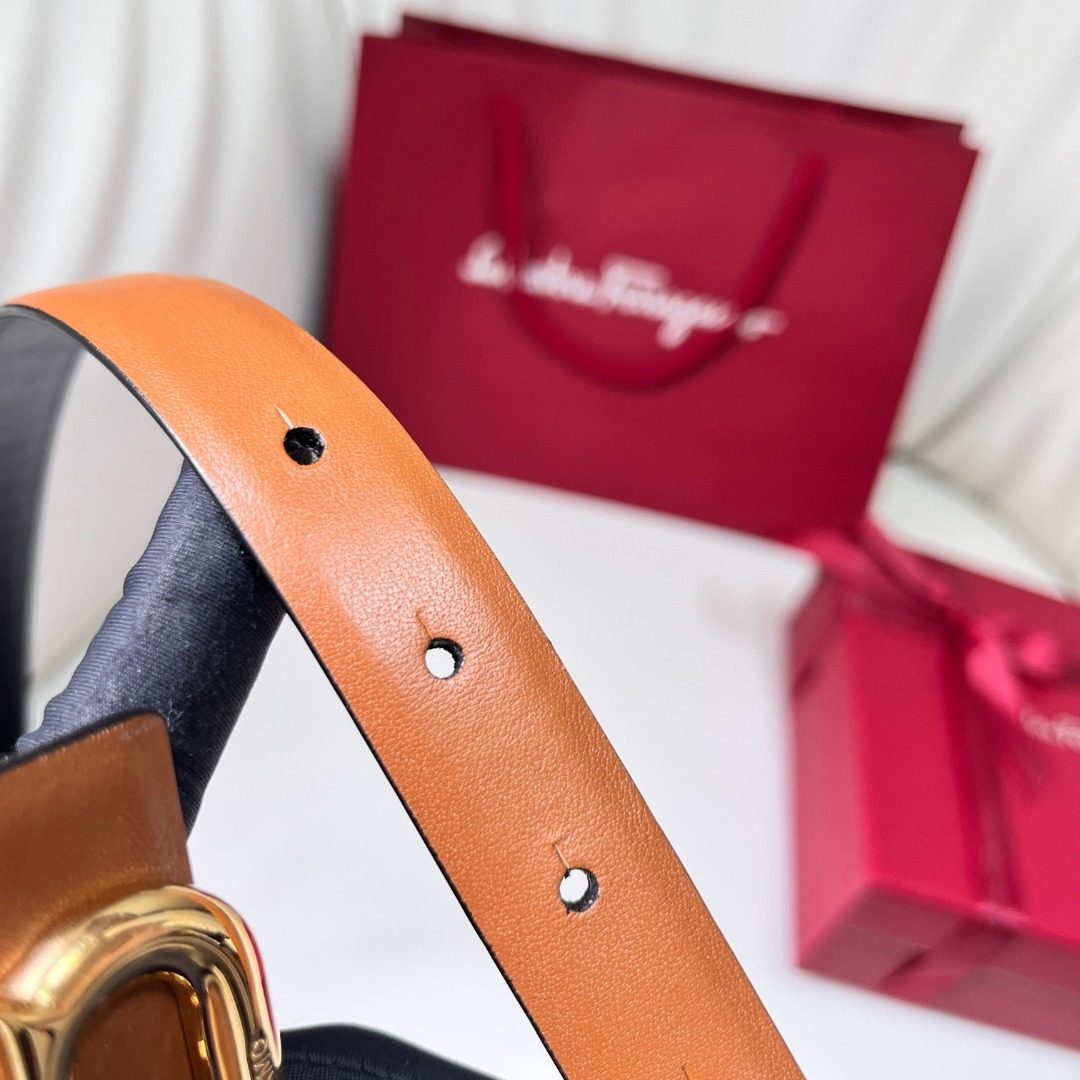 Salvatore Ferragamo Reversible Leather Belt