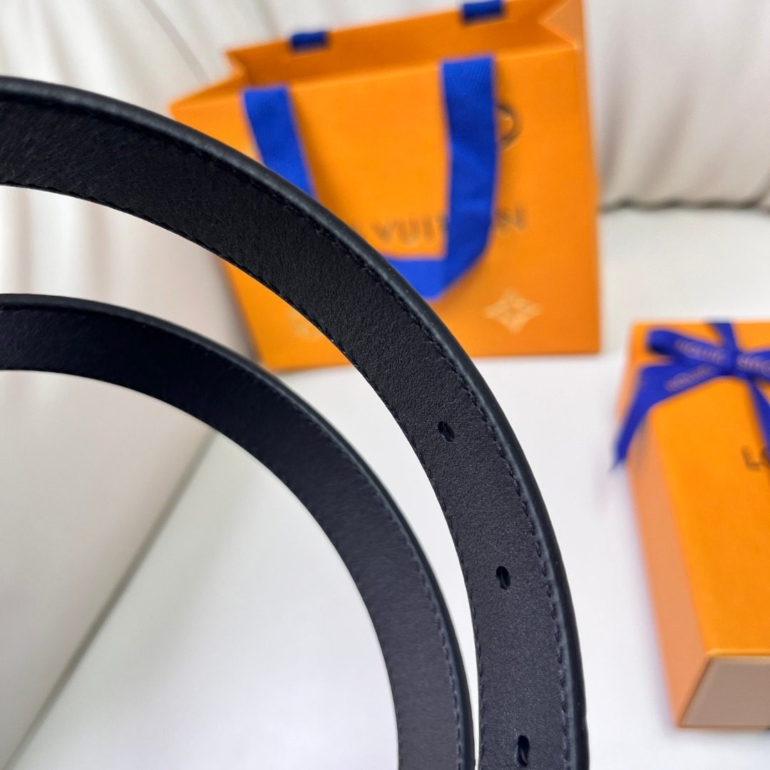 Louis Vuitton Black Leather Belt with Silver Buckle
