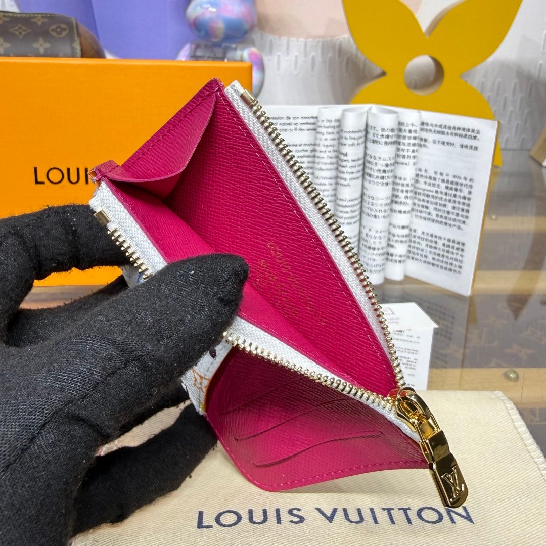 Louis Vuitton Epi Leather Zippered Wallet