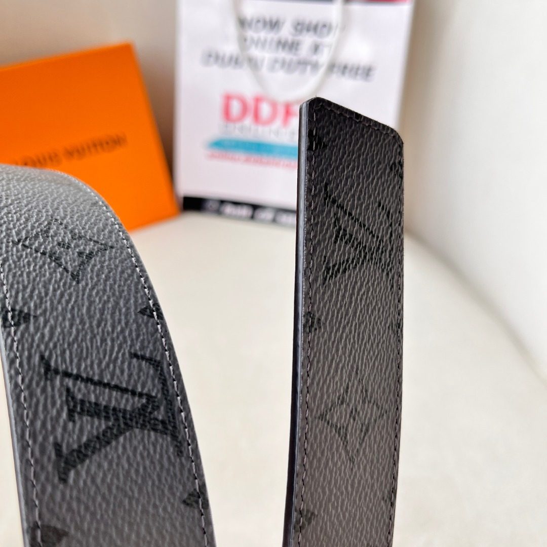 Louis Vuitton Damier Leather Belt with Gold Chain