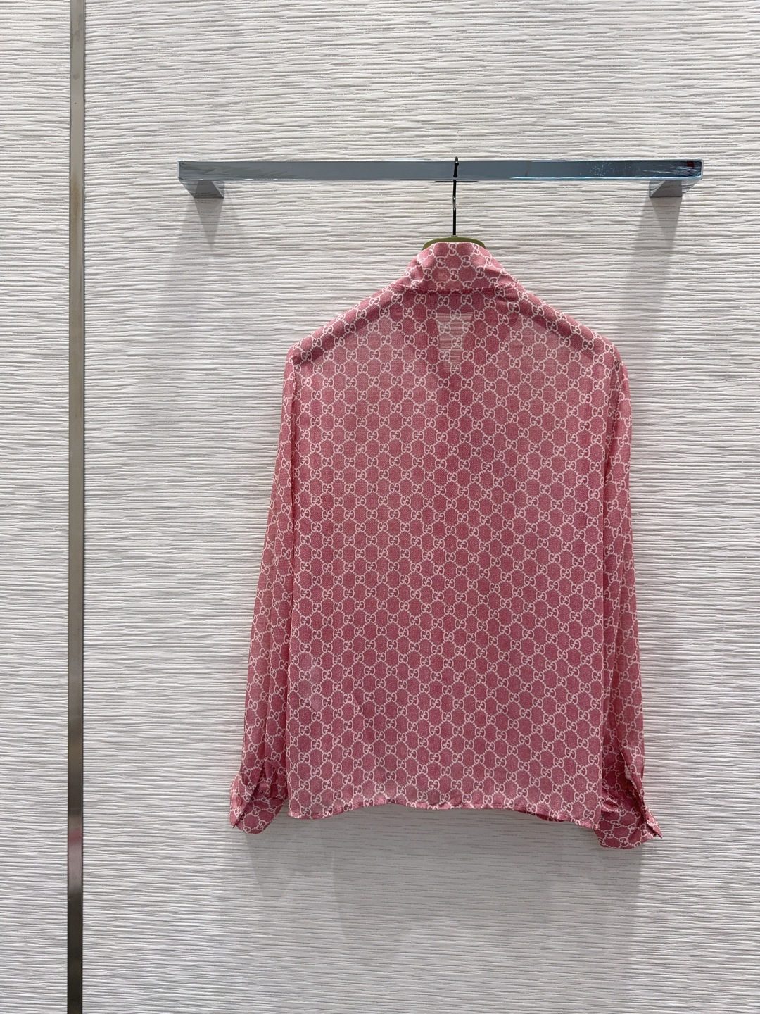 Gucci GG Monogram Silk Shirt Pink