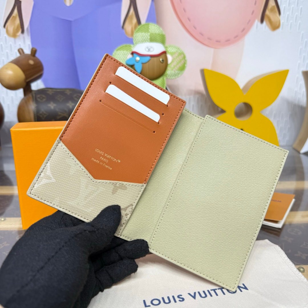 Louis Vuitton Damier Azur Card Holder Wallet