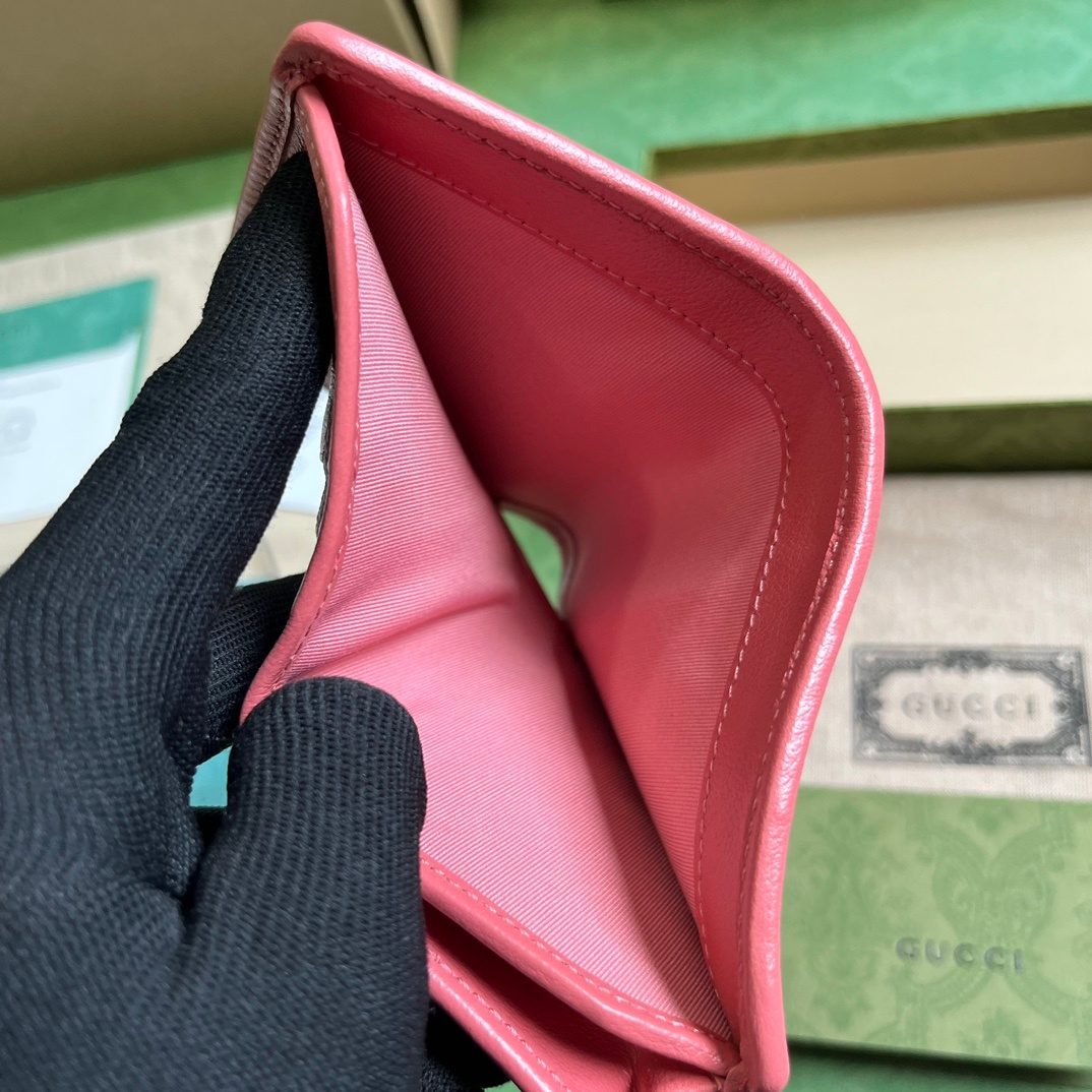 Wallet7