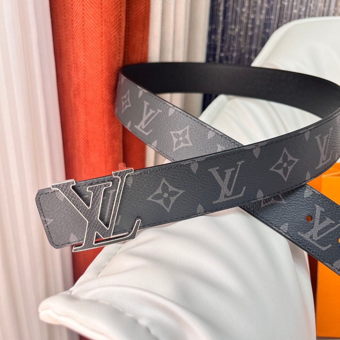 Louis Vuitton Monogram Canvas Leather Belt