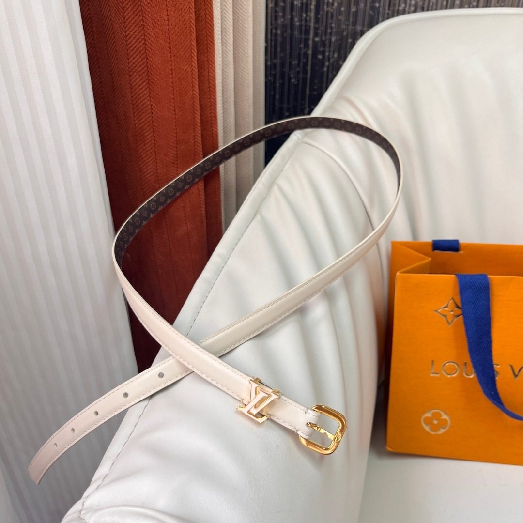 Louis Vuitton Monogram Canvas Shoulder Bag