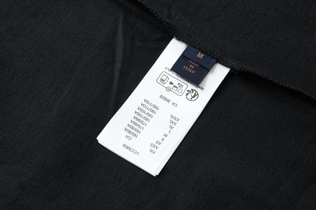 Louis Vuitton LV Logo Short Sleeve T-Shirt