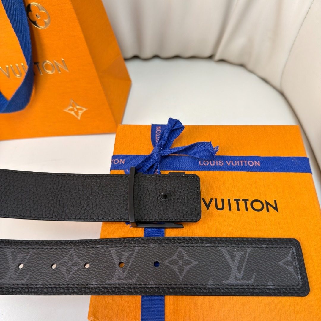 Louis Vuitton Monogram Canvas Leather Belt