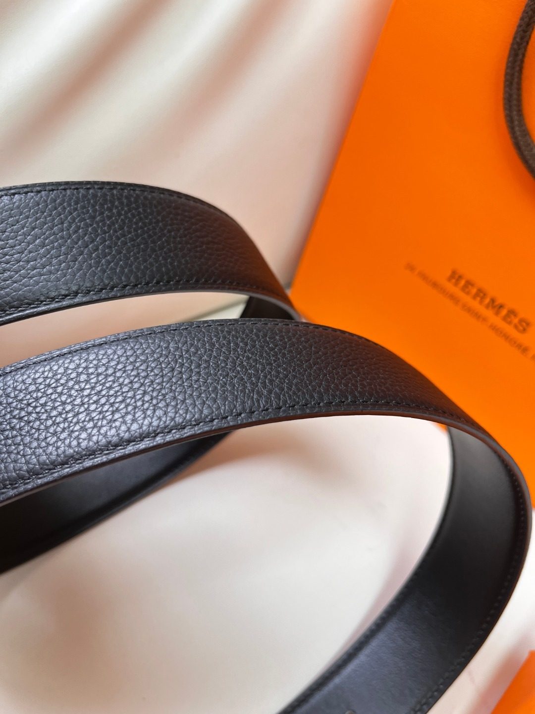 Hermès Reversible Black Leather Belt
