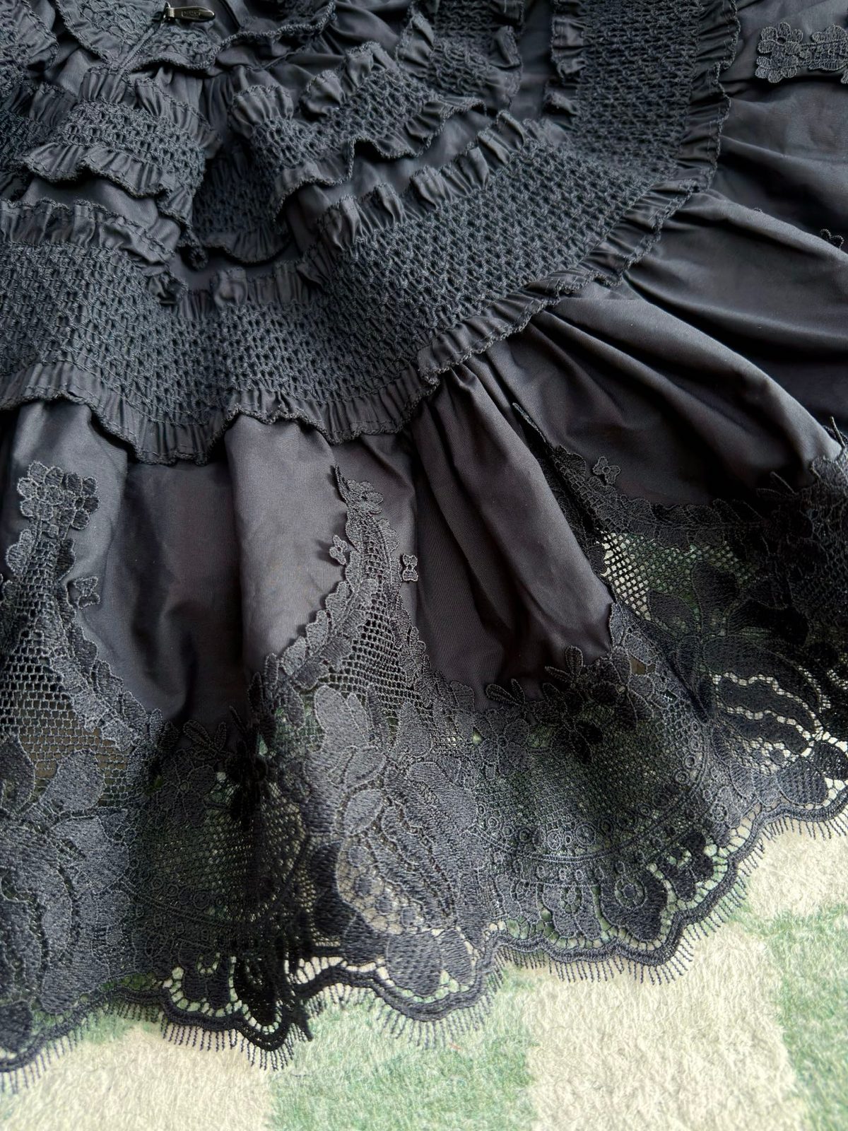 Decorative Lace Ruffle Camisole Top