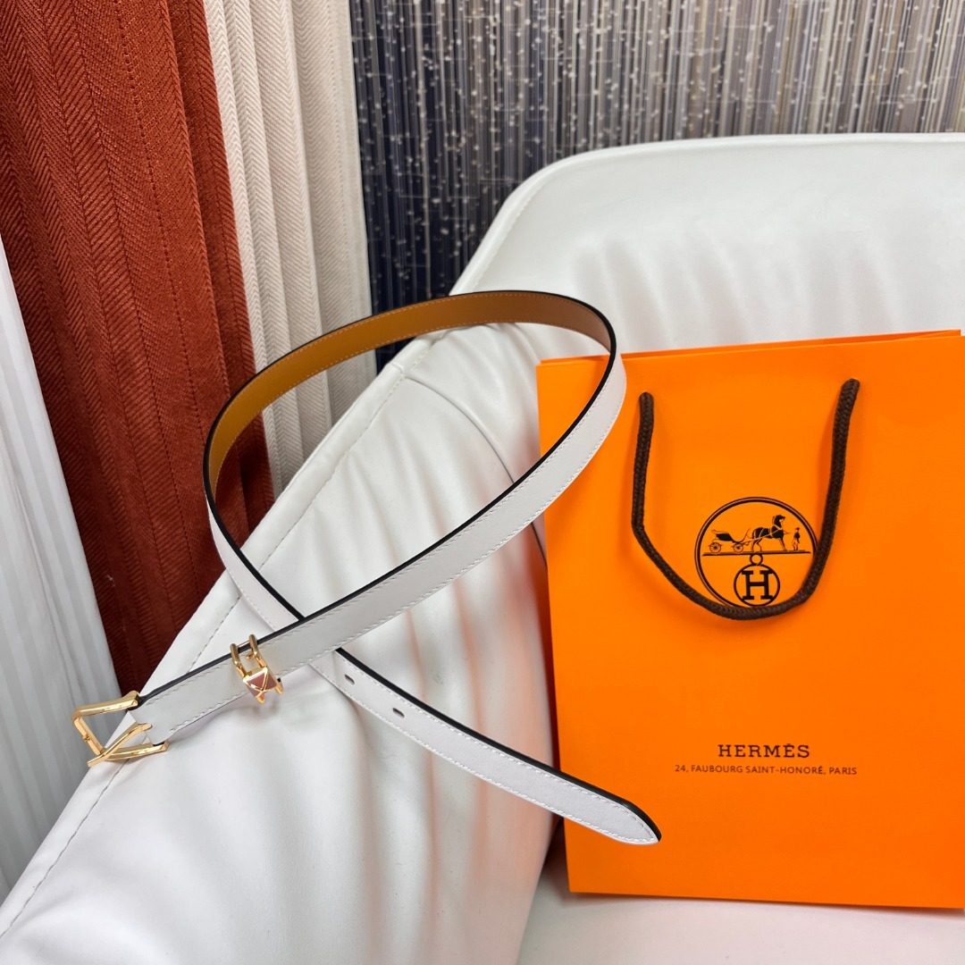 Hermès Reversible Leather Belt with Gold Hardware
