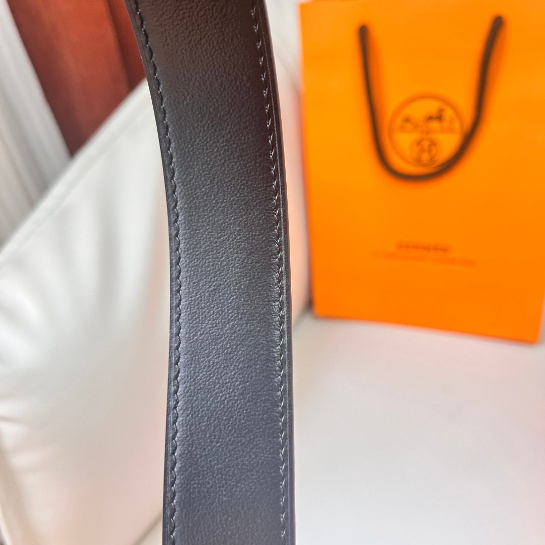 Hermès Reversible Leather Belt