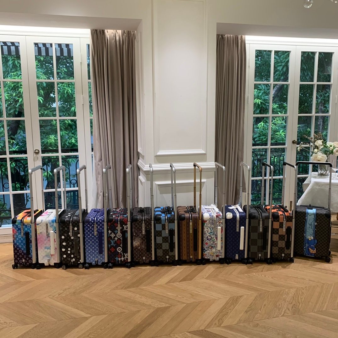 Louis Vuitton Damier Graphite Rolling Luggage
