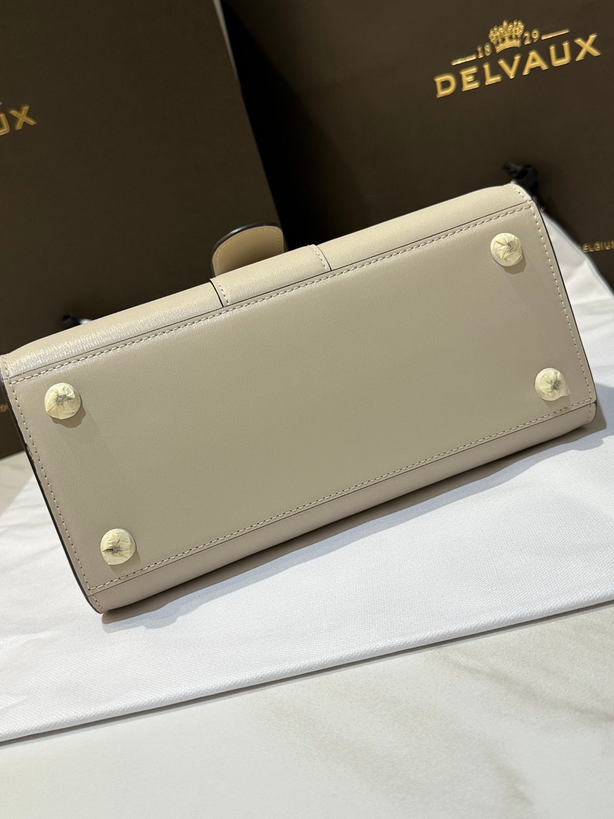 Delvaux Brillant Leather Handbag Cream